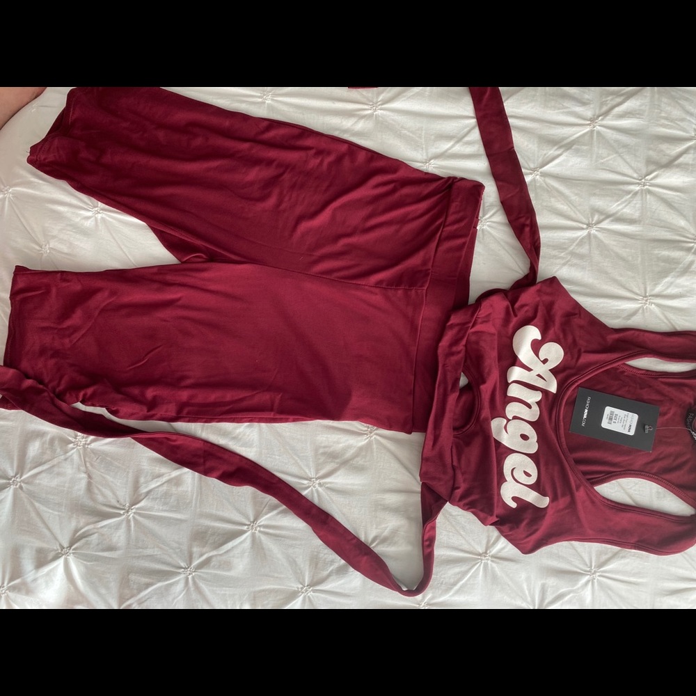 Fashion Nova 2-piece set